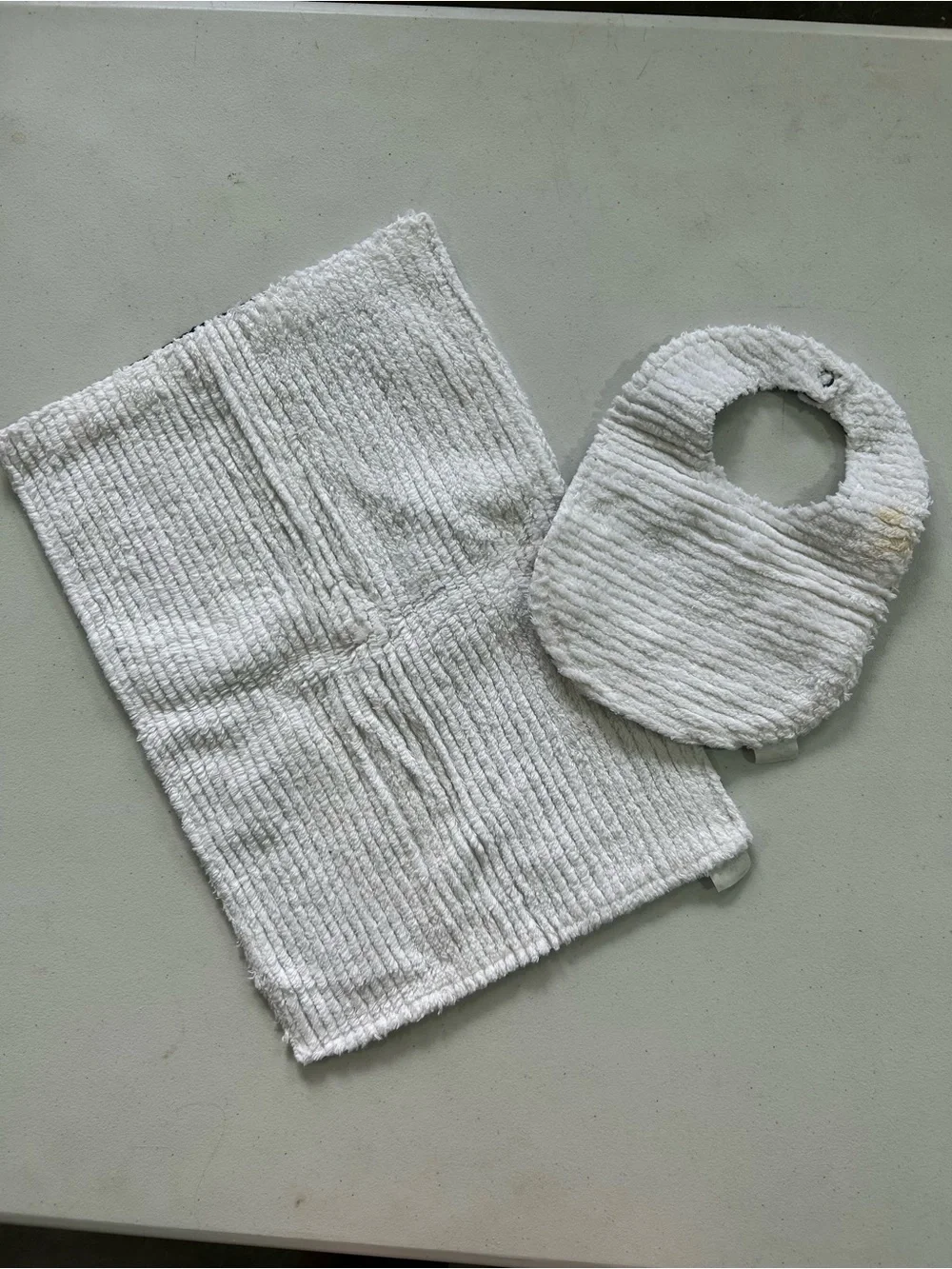 Pitt Baby Bib and Burp Cloth Set - Navy and Gold